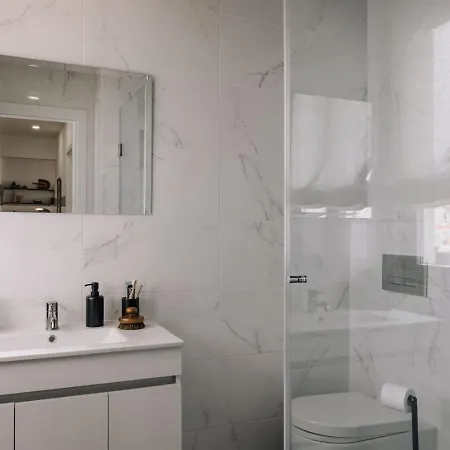 Appartement Boa - 2 Bedrooms In Santo Antonio Lissabon