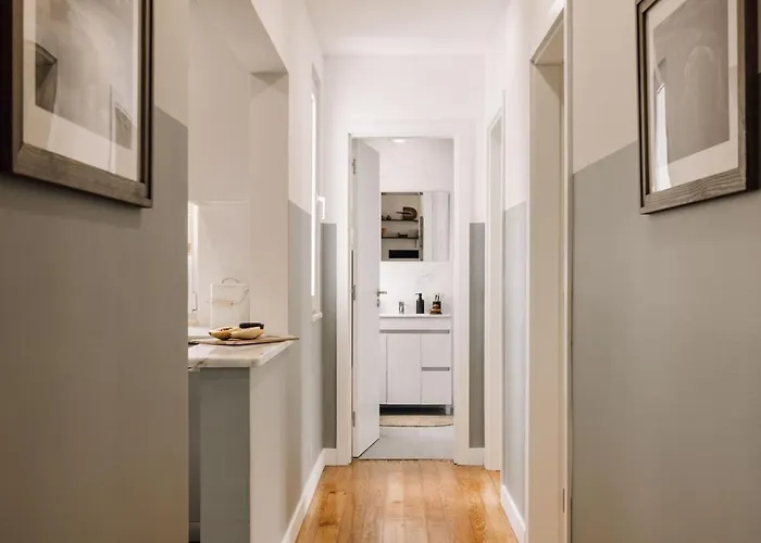 Apartment Boa - 2 Bedrooms In Santo Antonio Lissabon